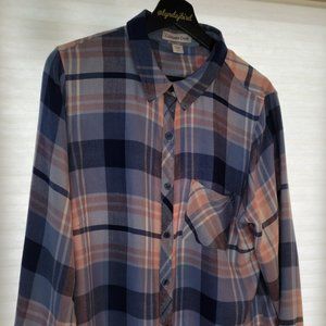 Coldwater Creek Blue & Pink Plaid Button-Down Shirt